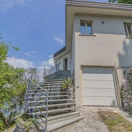 Rinalda Villa